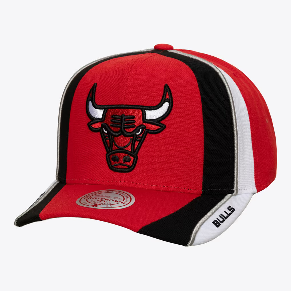 M&N NBA Chicago Bulls 404 Club Downforce Pro Snapback Hat